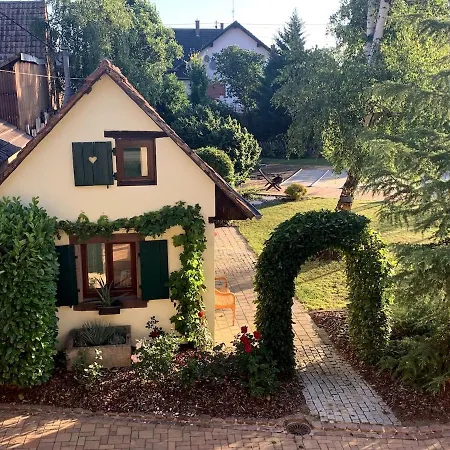 Nyaraló Maisonnette De Charme Avec Piscine Ingenheim