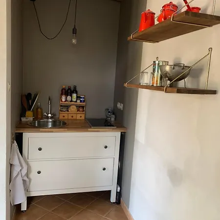 Maisonnette De Charme Avec Piscine